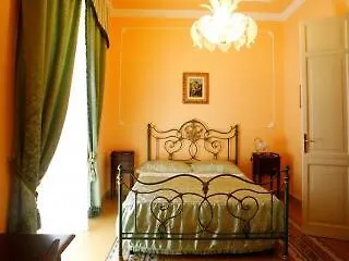 Homestay In *